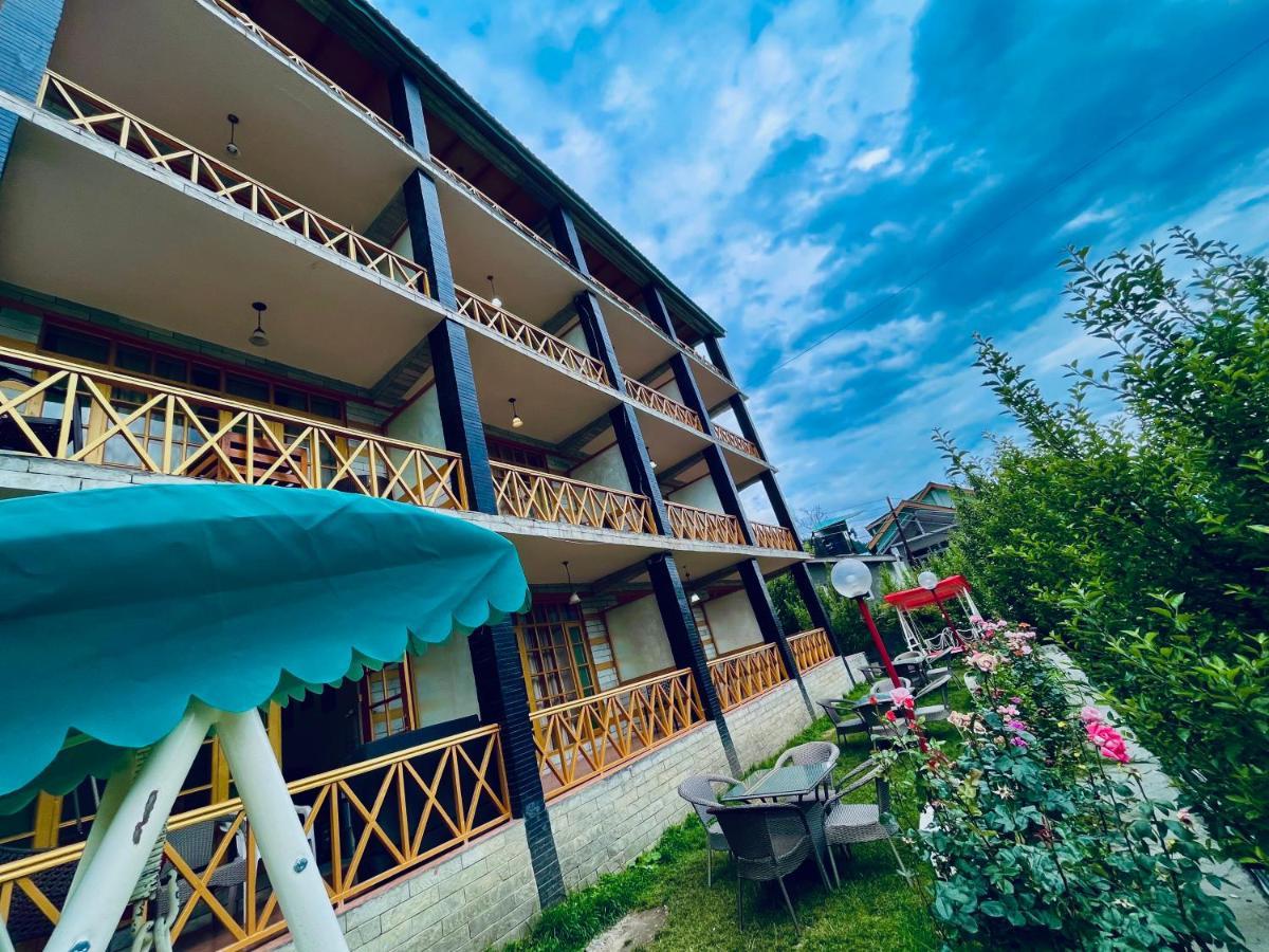 Naina Spring Resort, Manali - Away From City Hustle Экстерьер фото